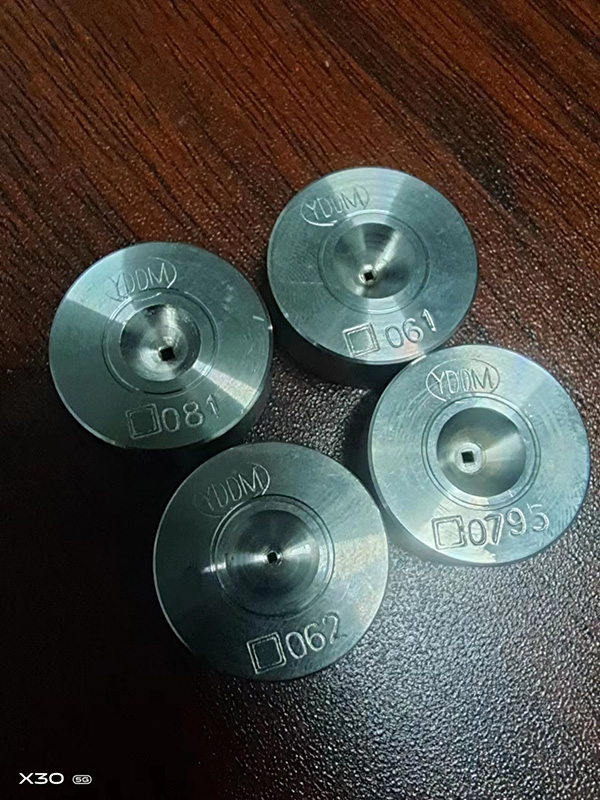 ��ʯ������˿ģ��