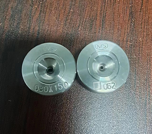 ��ʯ������˿ģ��