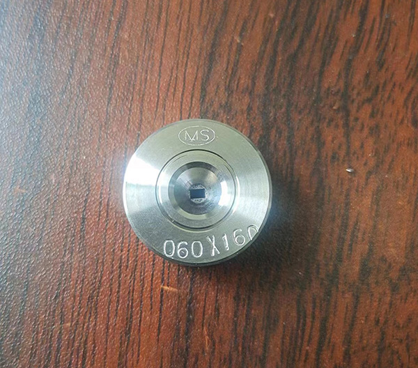 ��ʯ������˿ģ��