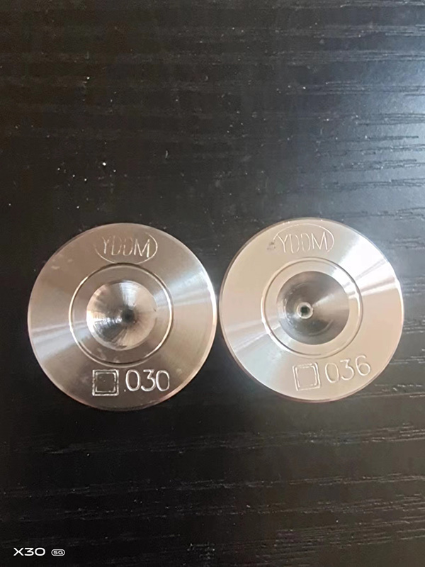 ��ʯ������˿ģ��