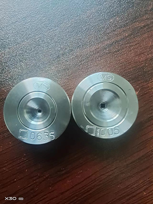 ��ʯ������˿ģ��